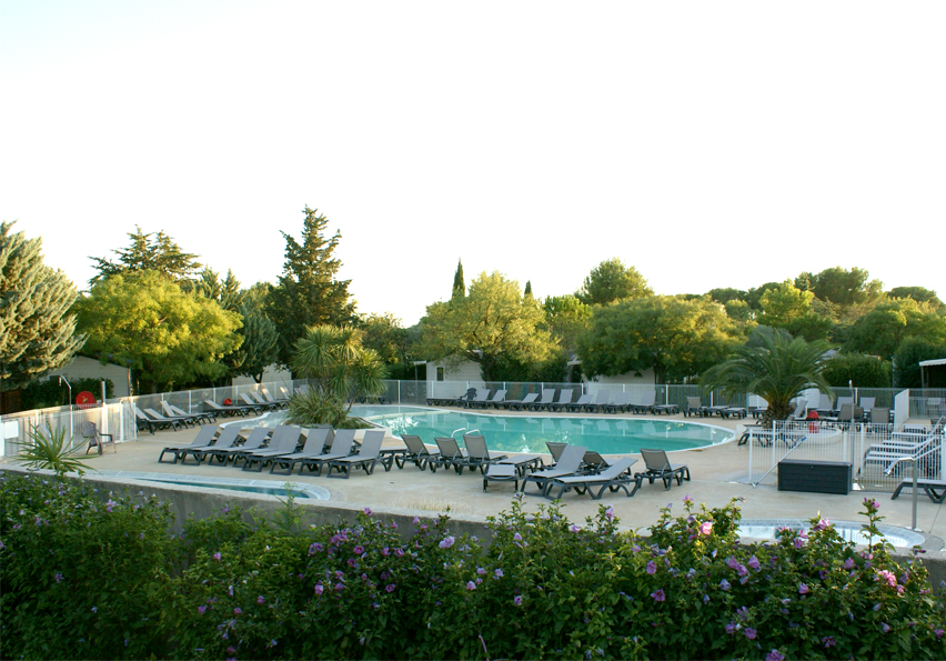 Espace aquatique en Camargue - Camping les Amandiers