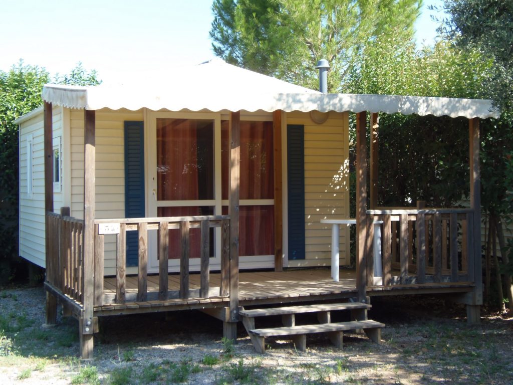 mobil-home camping familial gard