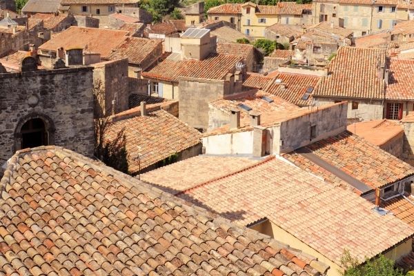 Camping Les Amandiers (30) Gard : Visitez Sommières