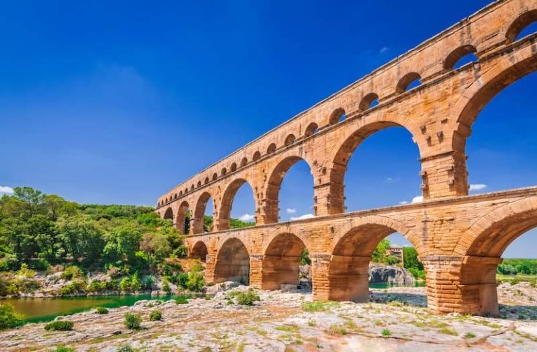 Pont du Gard - Camping dans le Gard les Amandiers